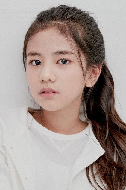 Kim Min-chae - Actor Profile Photo