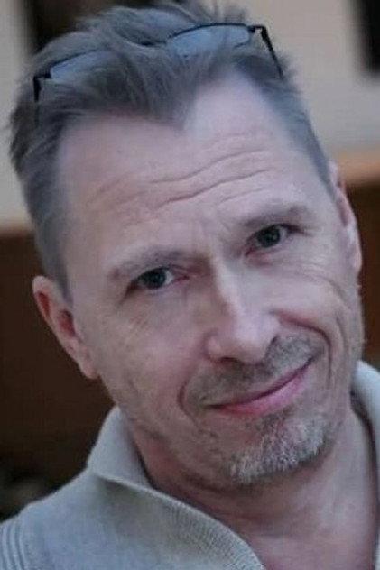 Peter Zhelder - Actor Profile Photo