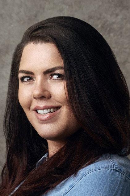 Amanda Dryden Walker - Actor Profile Photo