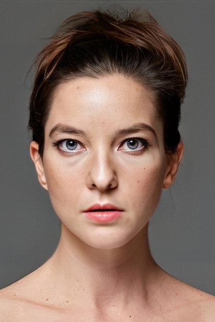 Tuba Karabey - Actor Profile Photo