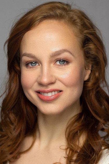 Saara Elina - Actor Profile Photo