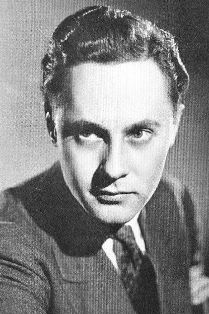 Robert Light - Actor Profile Photo