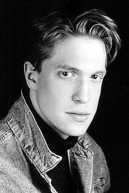 Sean Harry - Actor Profile Photo