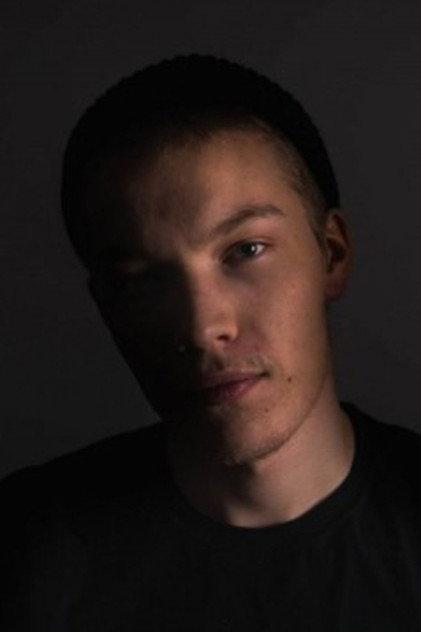 Versace Henrik - Actor Profile Photo
