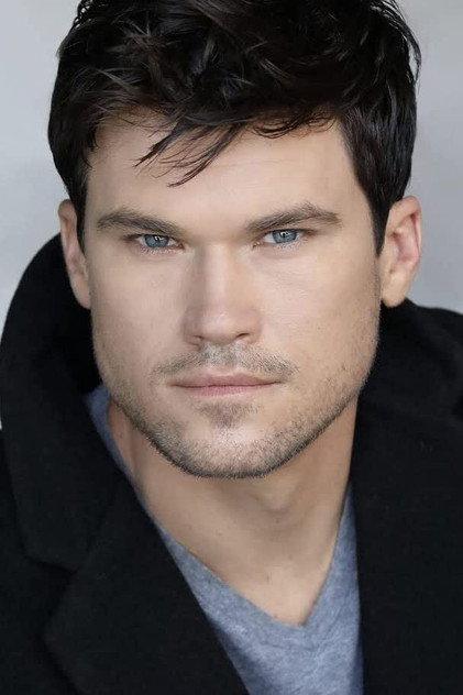Josh Gilmer - Actor Profile Photo