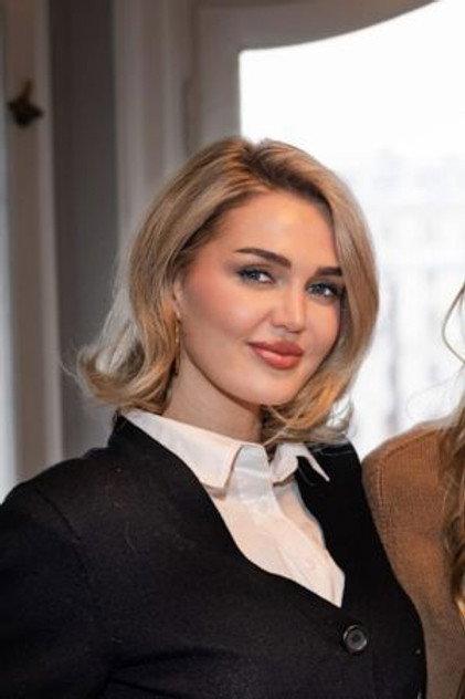 Emma Krokdal - Actor Profile Photo