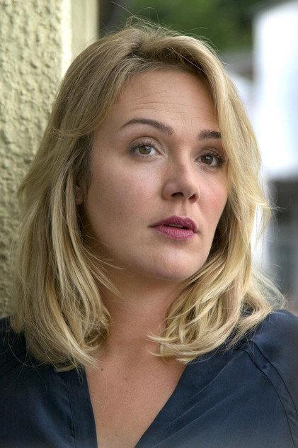 Alwara Höfels - Actor Profile Photo