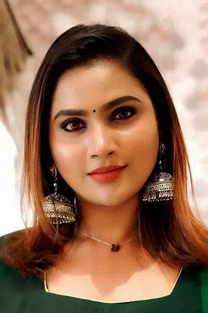 Myna Nandhini - Actor Profile Photo