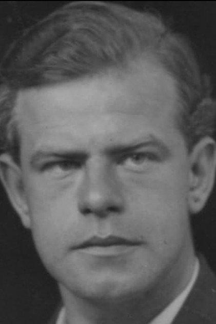 Gabriel Toyne - Actor Profile Photo