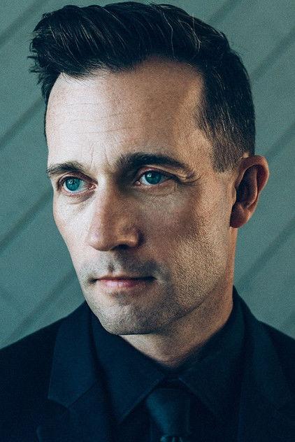 Johnny Hawkes - Actor Profile Photo
