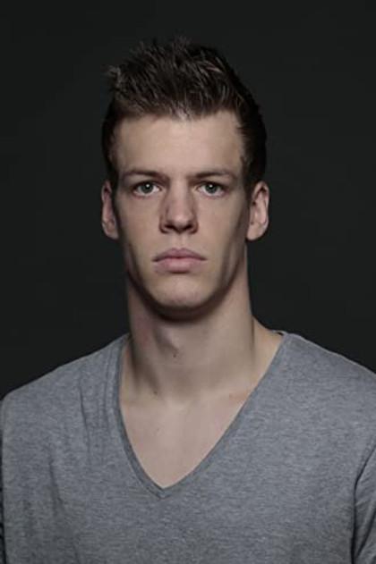 Maxence Huet - Actor Profile Photo