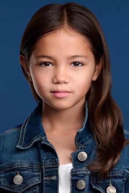 Vanessa Lauren Fox - Actor Profile Photo