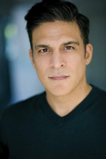 Sonny Mandal - Actor Profile Photo