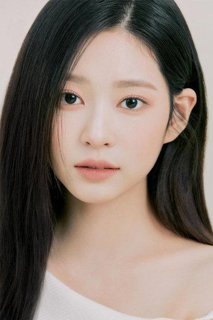 Kim Min-ju - Actor Profile Photo