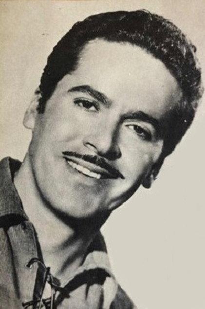 Álvaro Zermeño - Actor Profile Photo