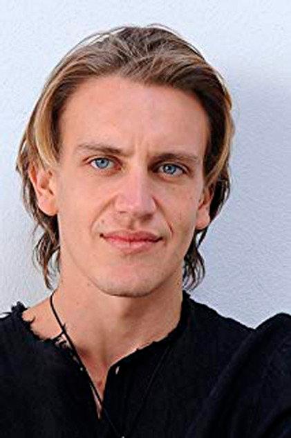 Nathan Macchioni - Actor Profile Photo