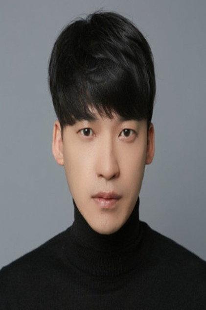 Kim Young Yong - Actor Profile Photo