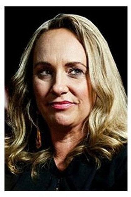 Esther von Waltsleben - Actor Profile Photo