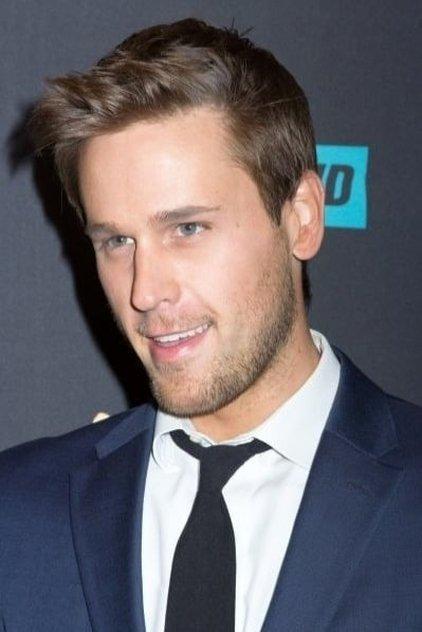 Dan Amboyer - Actor Profile Photo
