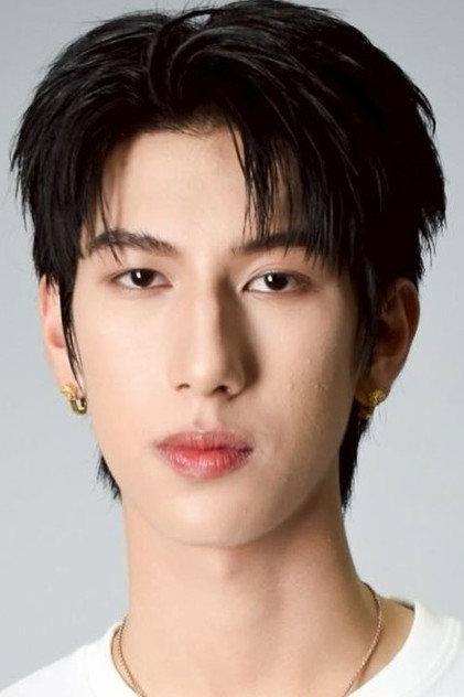 Guntapat Kasemsan Na Ayudhya - Actor Profile Photo