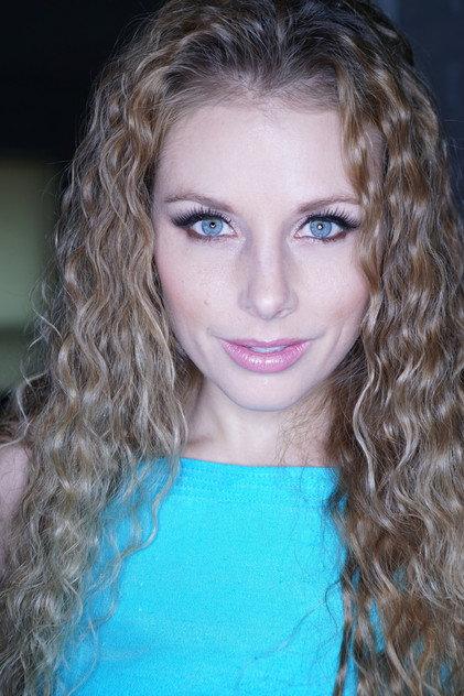 Mercedes Peterson - Actor Profile Photo