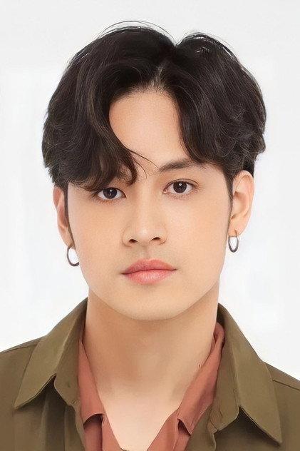 Jirayu La-ongmanee - Actor Profile Photo