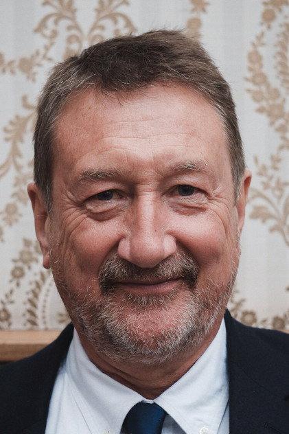 Steven Knight - Actor Profile Photo