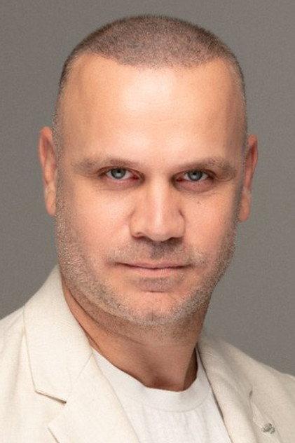 Cenk Tunalı - Actor Profile Photo