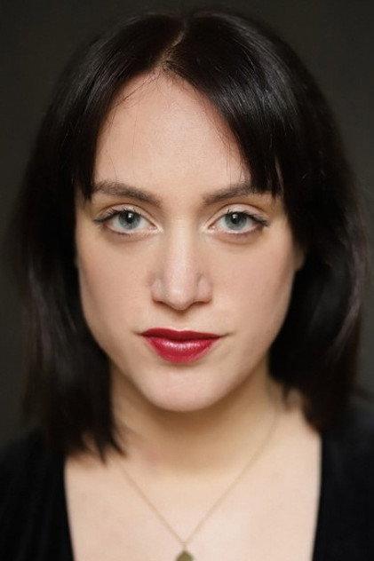 Céline Berti - Actor Profile Photo