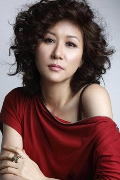 Yoon Ye-hee - Actor Profile Photo