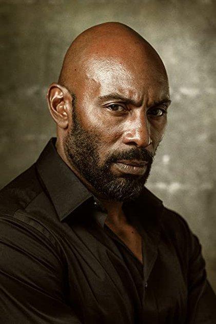 Wayne Gordon - Actor Profile Photo