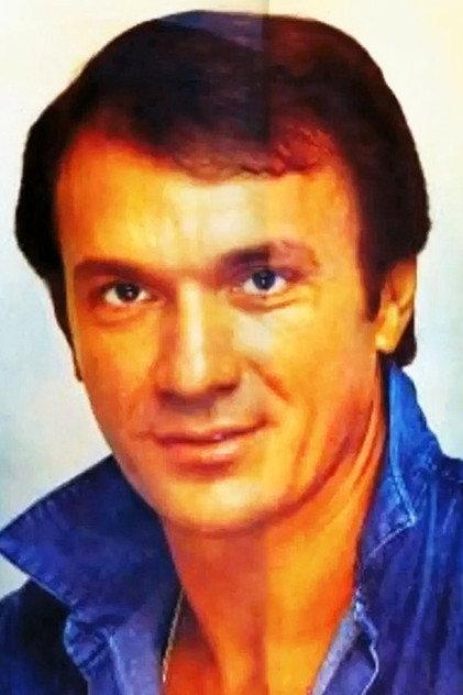 Elio Roca - Actor Profile Photo