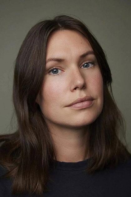 Fanny Vaager - Actor Profile Photo