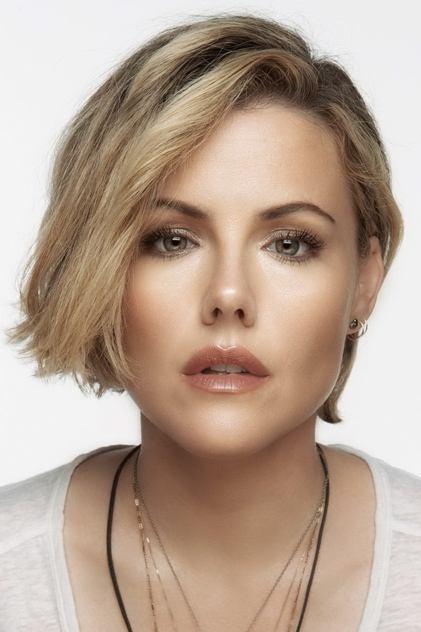 Kathleen Robertson - Actor Profile Photo