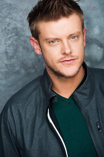 Dane Davenport - Actor Profile Photo