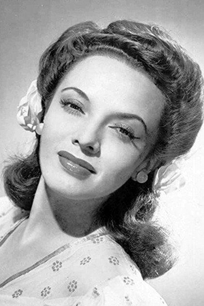 Aurora Miranda - Actor Profile Photo