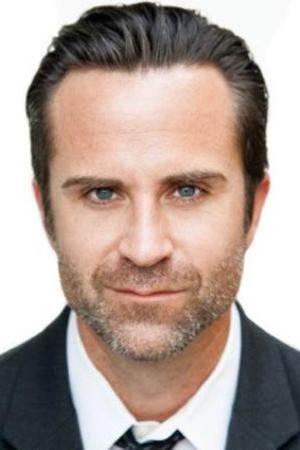 Eamon Sheehan - Actor Profile Photo