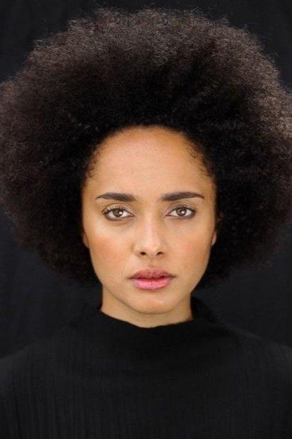 Karla Crome - Actor Profile Photo