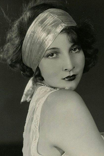 Eva von Berne - Actor Profile Photo