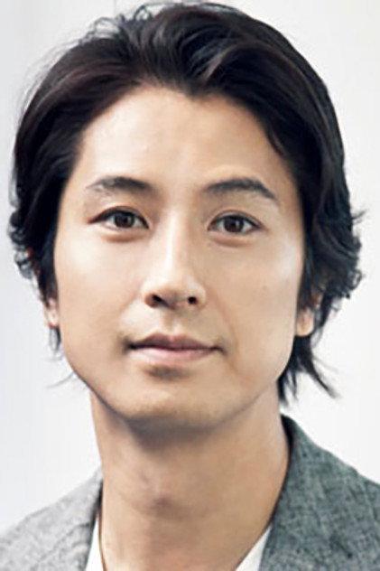 Shosuke Tanihara - Actor Profile Photo