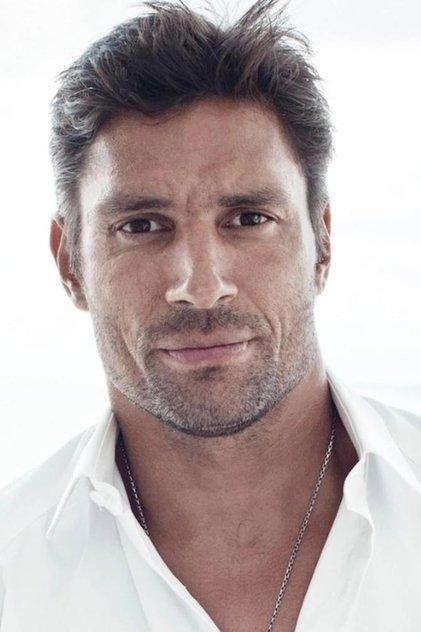 Manu Bennett - Actor Profile Photo