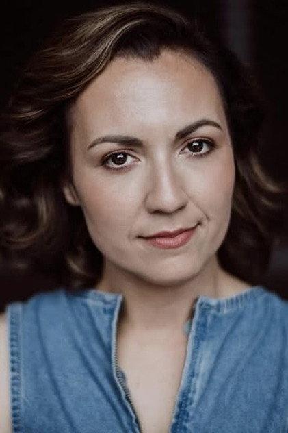 Karina Summers - Actor Profile Photo