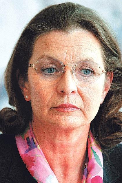 Evelyna Steimarová - Actor Profile Photo