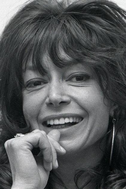 Pauline Julien - Actor Profile Photo
