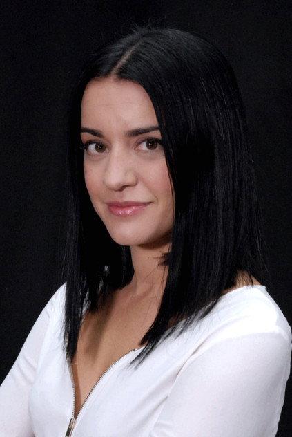 Jazmín Abuín - Actor Profile Photo