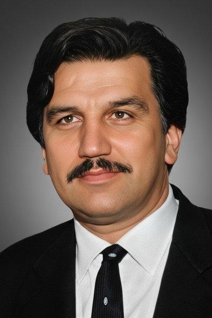 Ahmet Tarık Tekçe - Actor Profile Photo