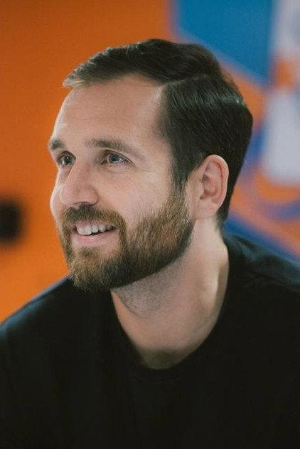 Will Farquarson - Actor Profile Photo