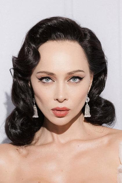 Nastasya Samburskaya - Actor Profile Photo