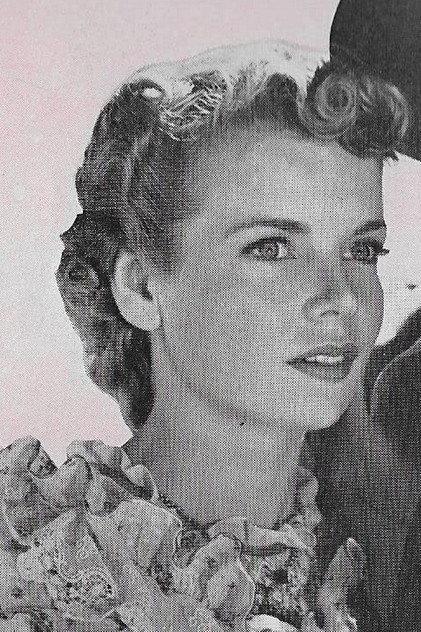 Julie Duncan - Actor Profile Photo