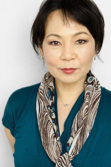 Cindera Che - Actor Profile Photo